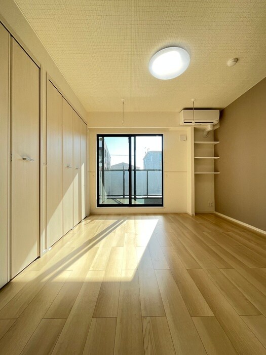 物件内観写真9　(居室)