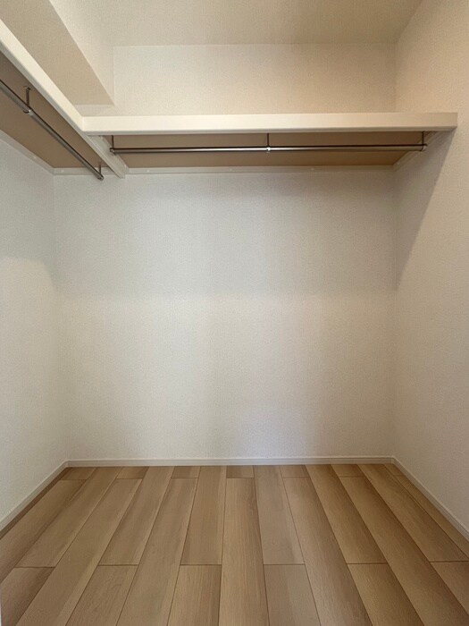 物件内観写真11　(収納)