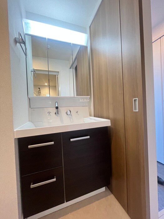 物件内観写真14　(洗面)