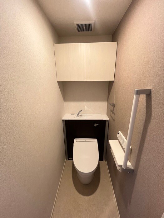 物件内観写真16　(トイレ)