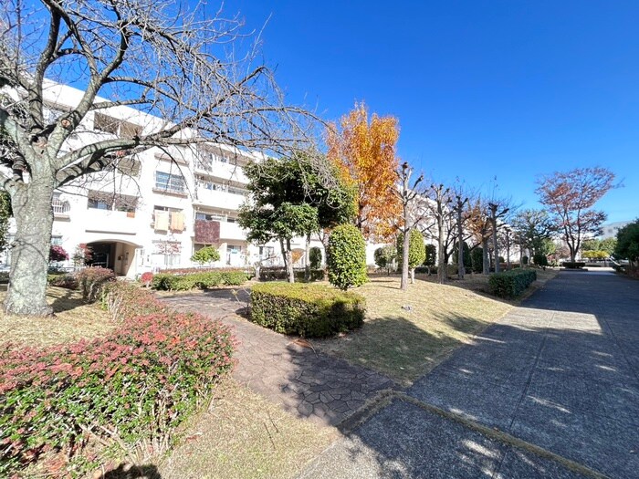 物件外観写真4　(周辺環境)