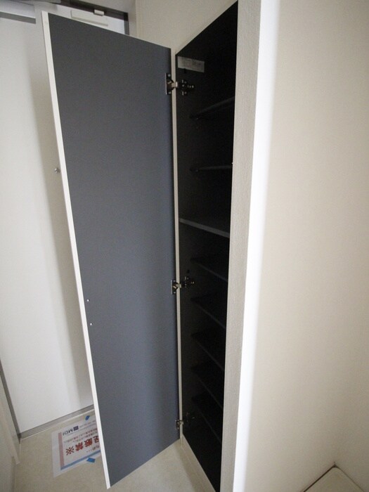 物件内観写真13　(靴箱)