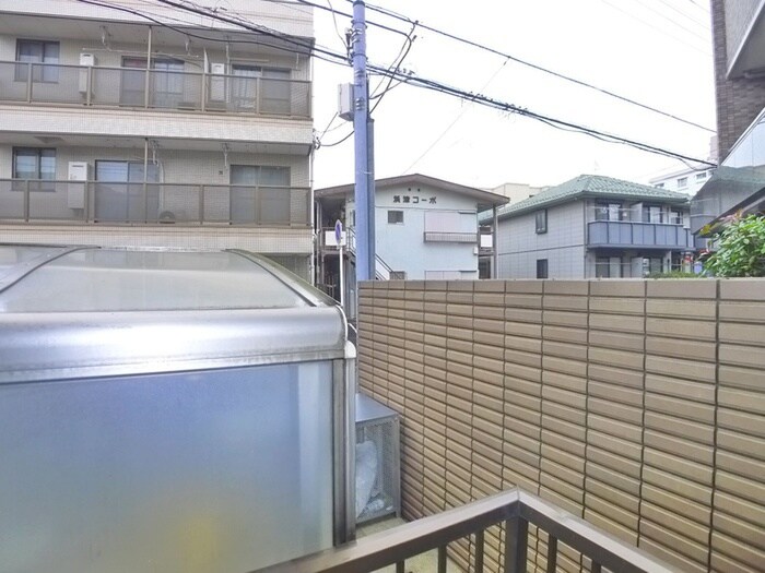 物件内観写真17　(室内からの展望)