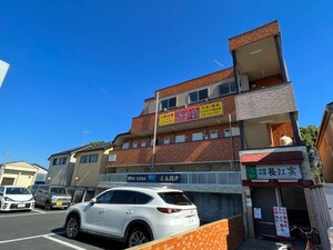 吉盛ビル外観写真