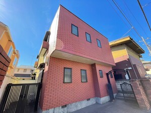 ﾁｪﾘ-館外観写真