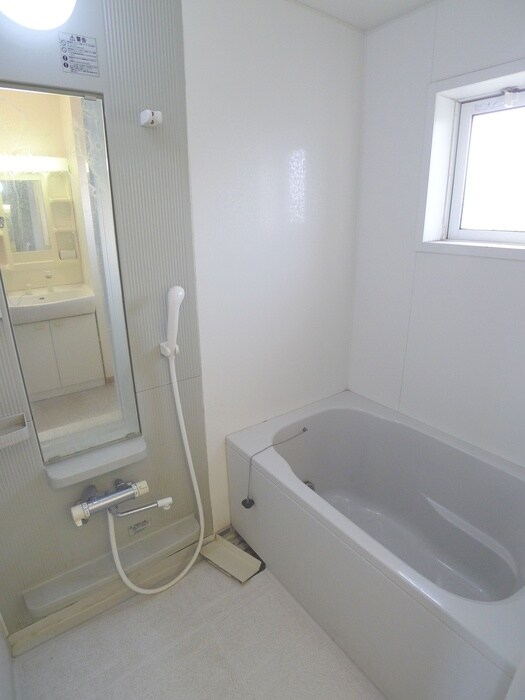 物件内観写真14　(バス／シャワールーム等)