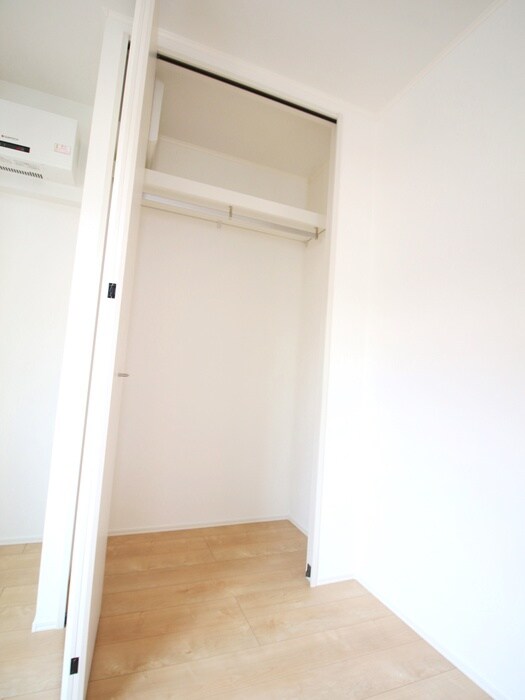 物件内観写真11　(収納)