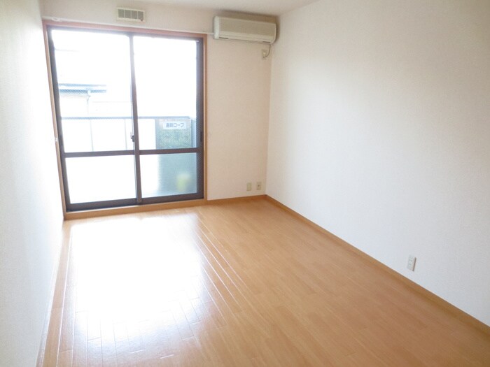 物件内観写真13　(居室)