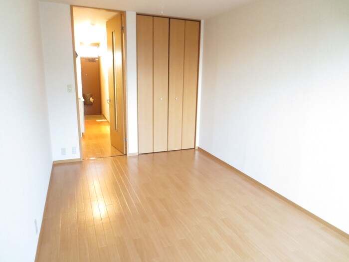 物件内観写真14　(居室)