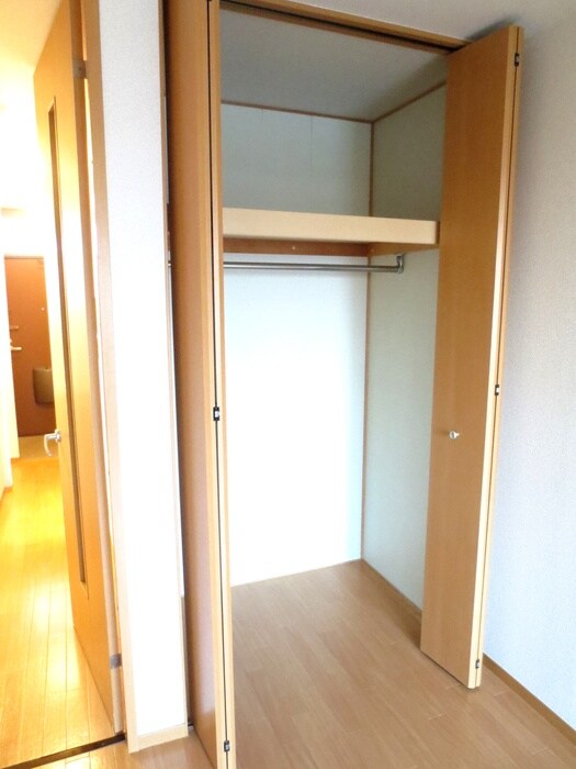 物件内観写真15　(収納)