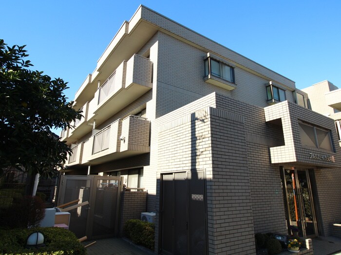 プルニエール大泉学園の物件外観写真