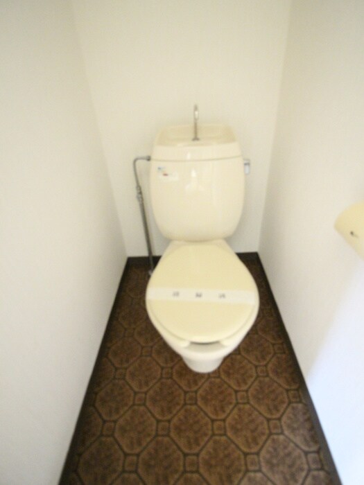 物件内観写真10　(トイレ)