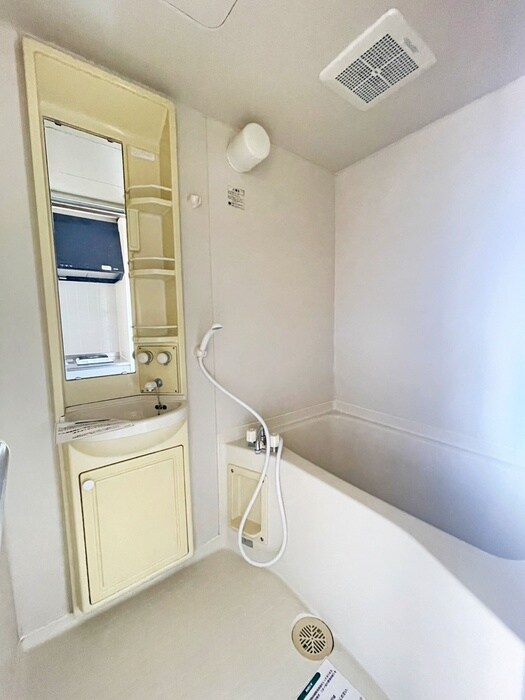 物件内観写真12　(バス／シャワールーム等)