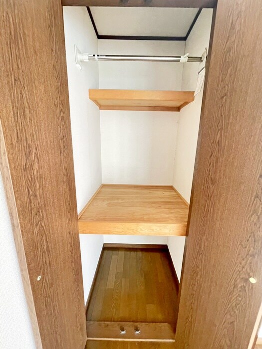 物件内観写真18　(収納)
