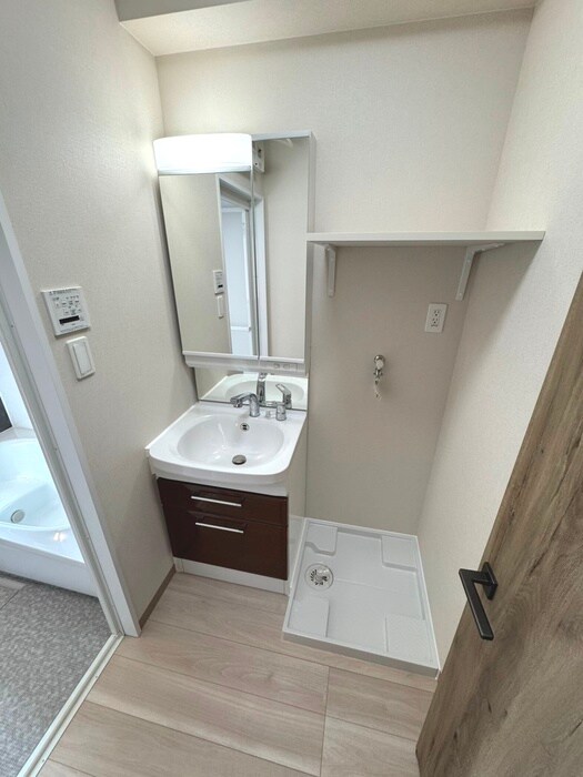 物件内観写真10　(洗面)