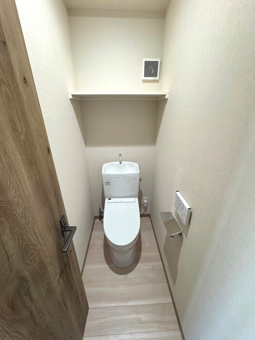 物件内観写真11　(トイレ)