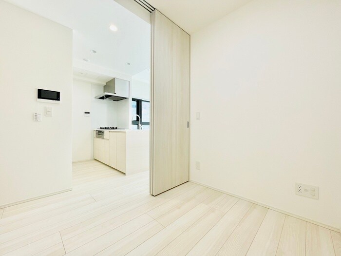 物件内観写真10　(居室)