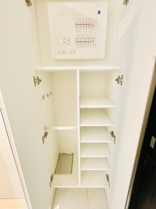 物件内観写真19　(靴箱)