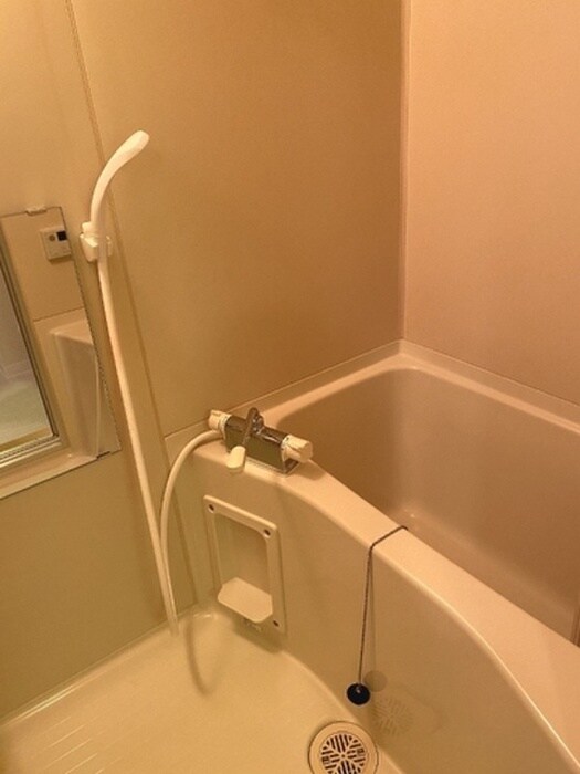 物件内観写真12　(バス／シャワールーム等)