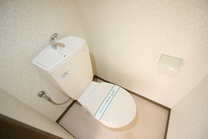 物件内観写真11　(トイレ)