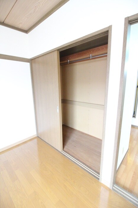 物件内観写真17　(収納)
