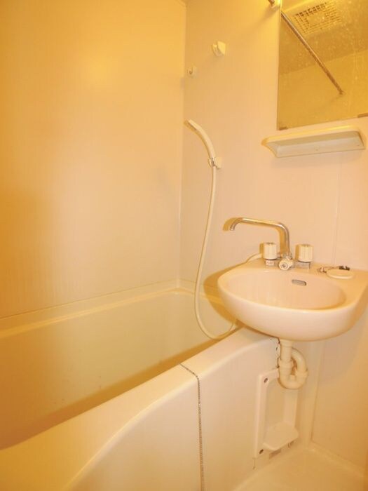 物件内観写真16　(洗面)