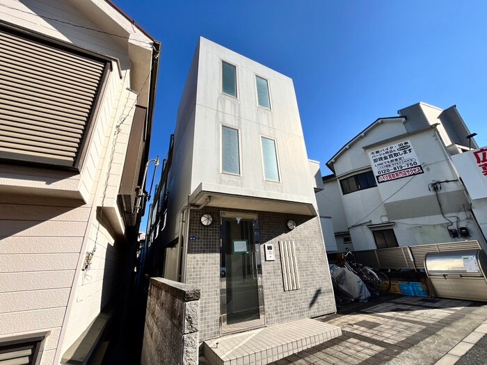 物件外観写真2　(外観写真)