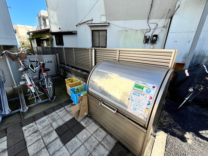 物件外観写真4　(建物設備)