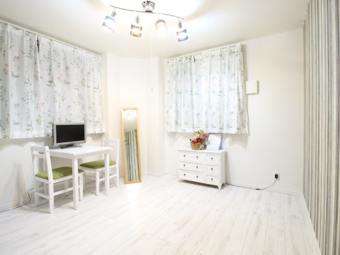 物件内観写真7　(居室)