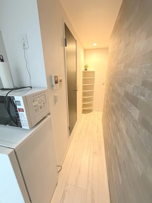 物件内観写真14　(廊下)