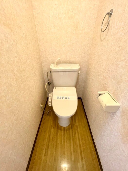 物件内観写真15　(トイレ)