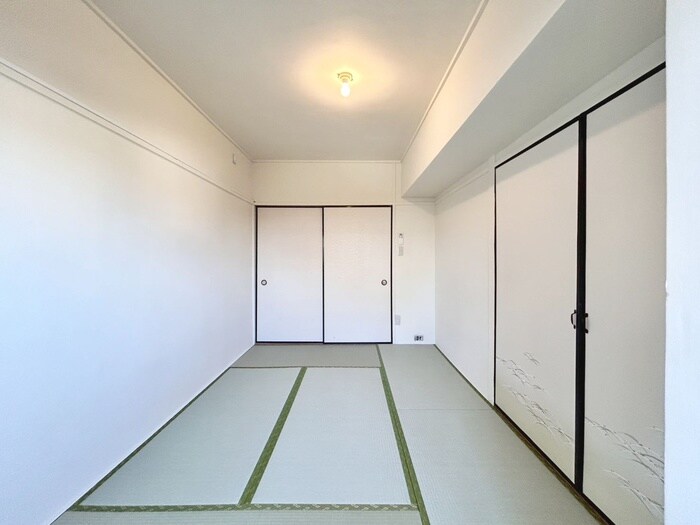 物件内観写真11　(居室)