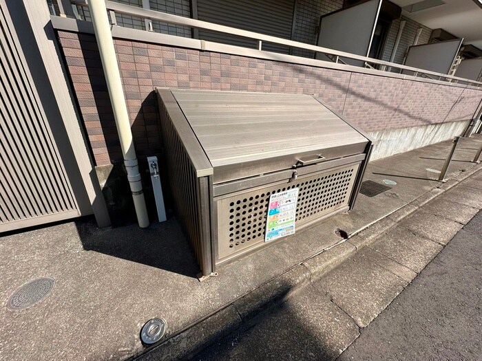物件外観写真6　(建物設備)
