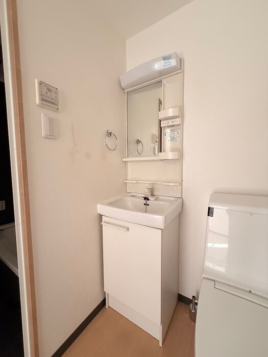 物件内観写真15　(洗面)