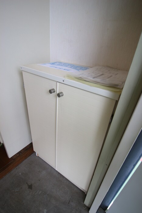 物件内観写真12　(靴箱)