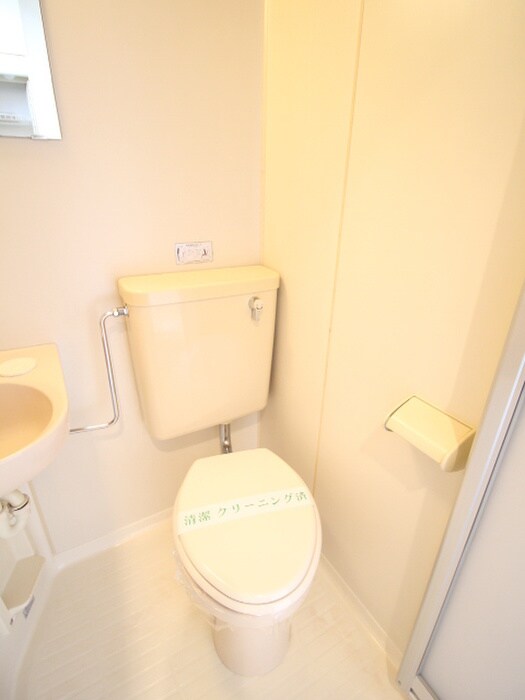 物件内観写真17　(トイレ)