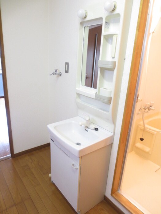 物件内観写真10　(洗面)