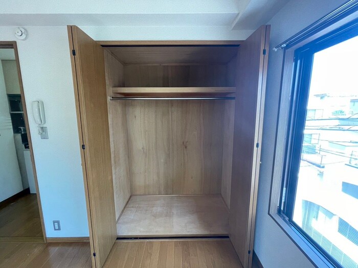 物件内観写真13　(収納)