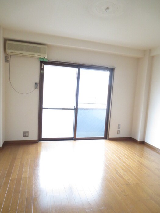 物件内観写真14　(居室)