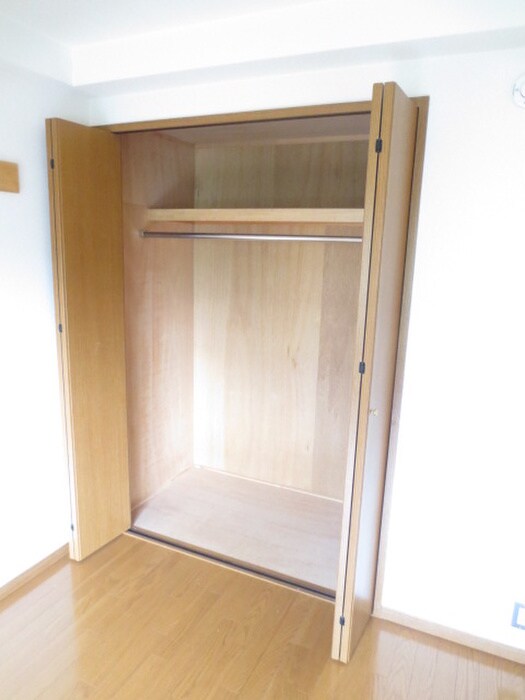 物件内観写真15　(収納)