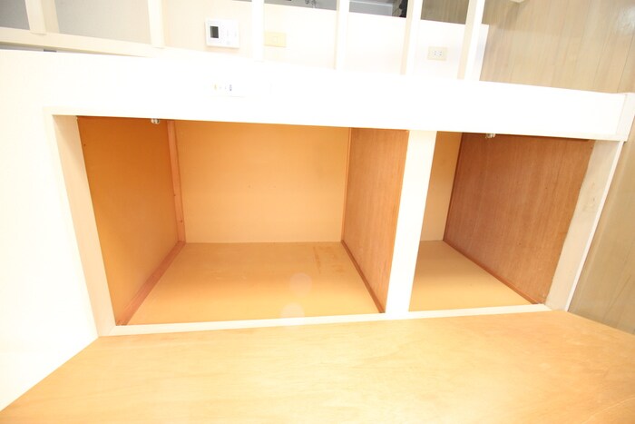 物件内観写真12　(収納)
