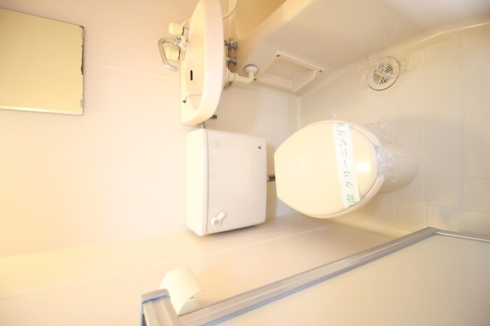 物件内観写真15　(トイレ)