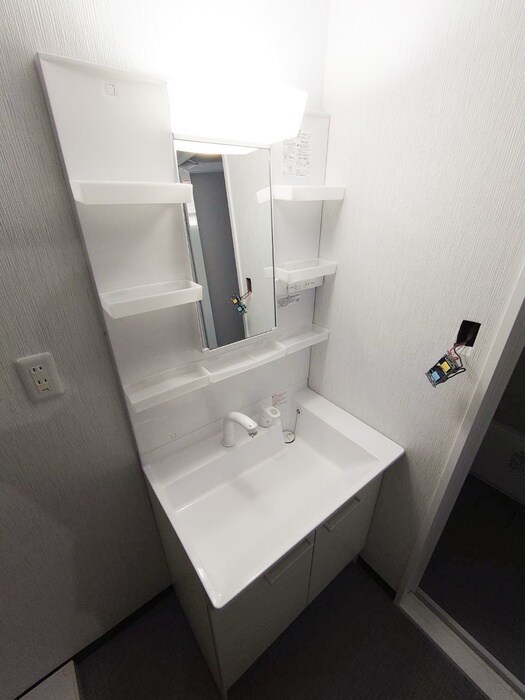 物件内観写真12　(洗面)