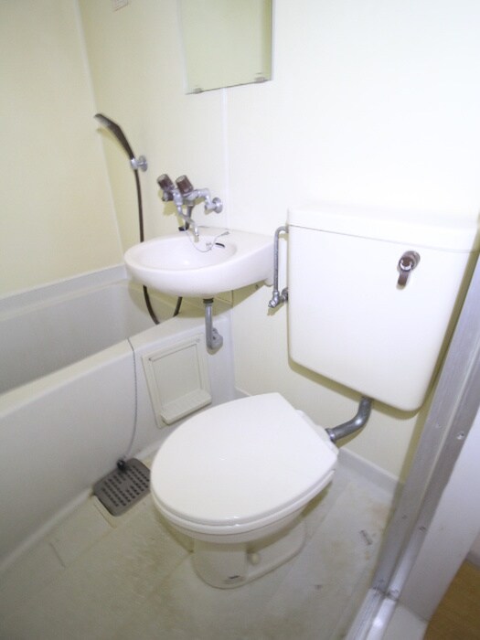 物件内観写真16　(トイレ)