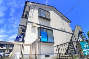 メゾンハイブリッジＢ外観写真