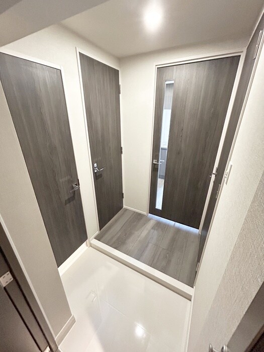 LIME RESIDENCE KAWAGUCHI EASTの玄関