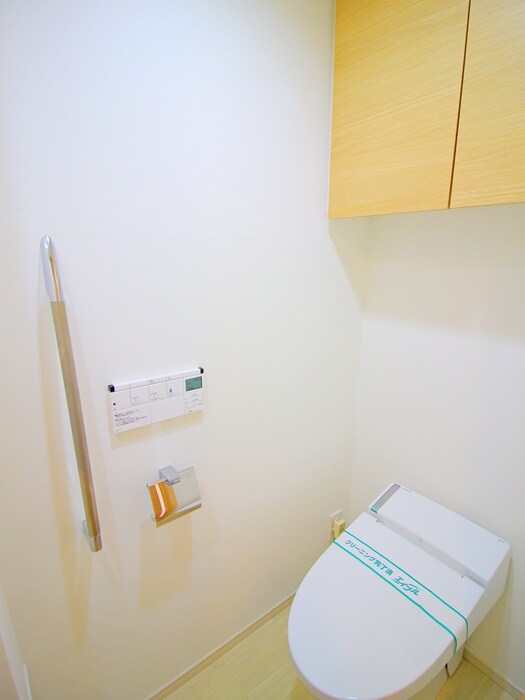 物件内観写真11　(トイレ)