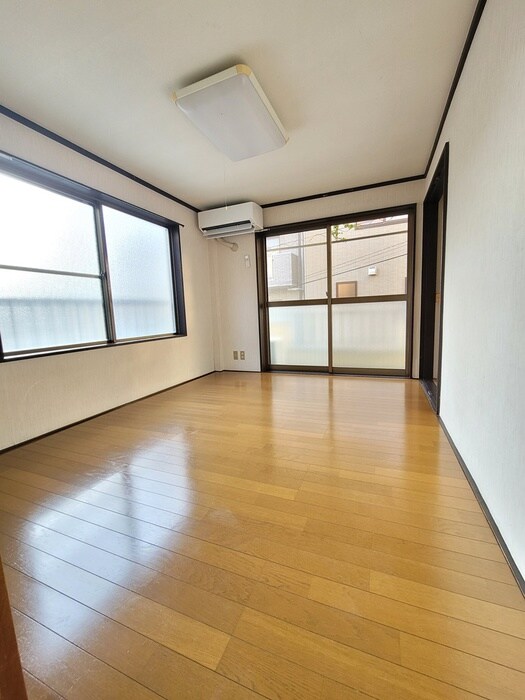 物件内観写真7　(居室)