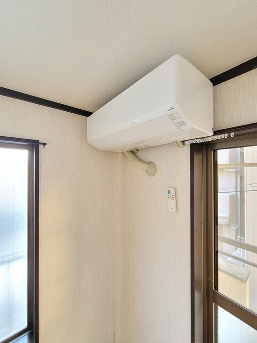 物件内観写真12　(廊下)