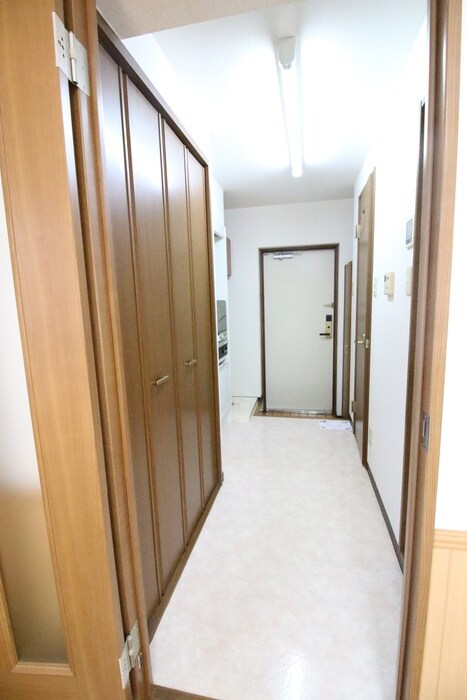 物件内観写真10　(洗濯機置場)